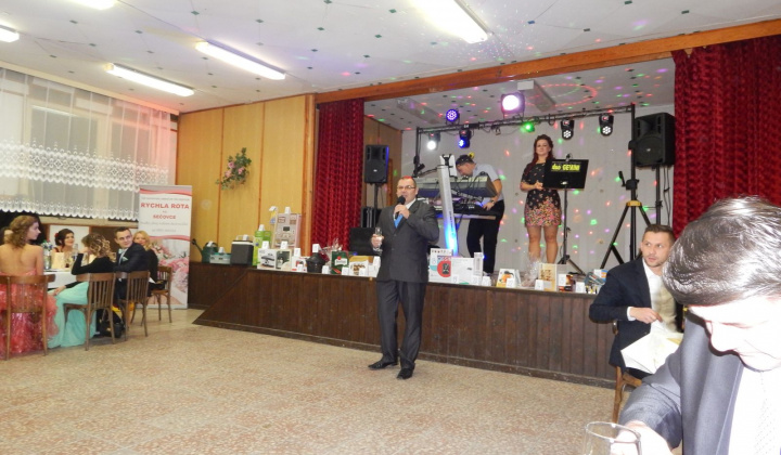 5. fotografia fotogalérie Katarínsky ples 25.11.2017