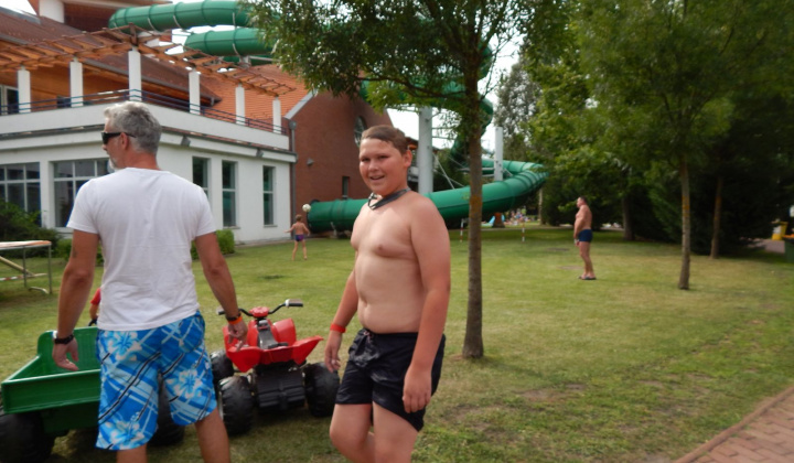 15. fotografia fotogalérie Termálne kúpalisko Tiszaújváros - 14.7.2017