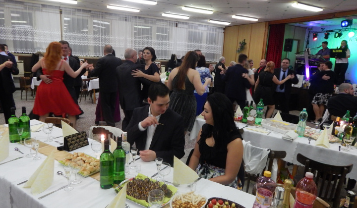 17. fotografia fotogalérie Katarínsky ples 26.11.2016