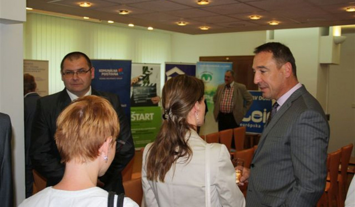 11. fotografia fotogalérie Odovzdávanie mimoriadnej vecnej ceny za bytovku 8.6.2016