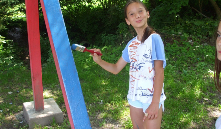 13. fotografia fotogalérie Oprava detského ihriska