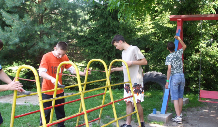 15. fotografia fotogalérie Oprava detského ihriska